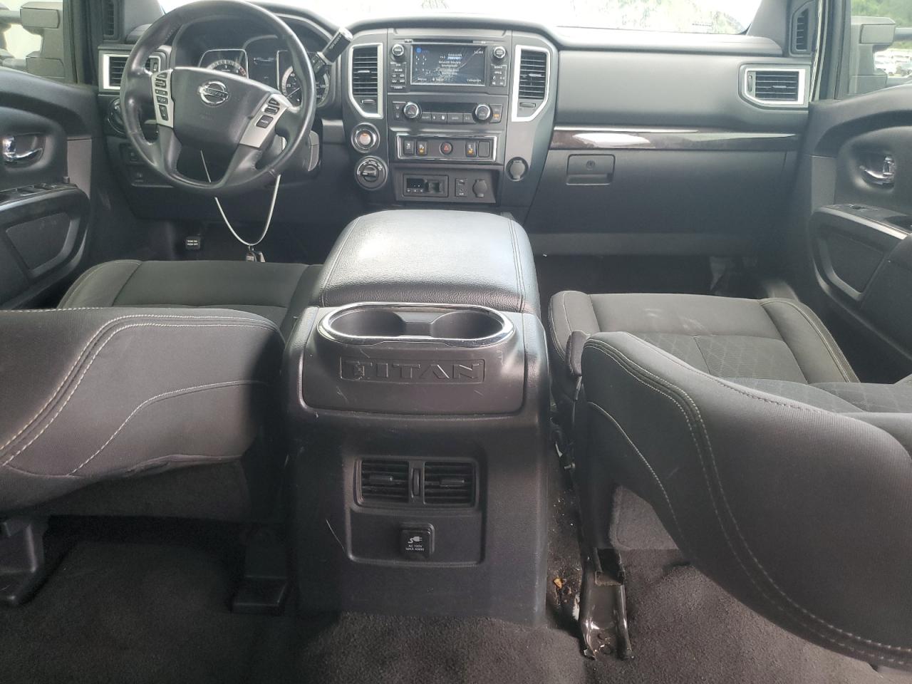 2018 Nissan Titan Xd Sl VIN: 1N6BA1F40JN516592 Lot: 61404715