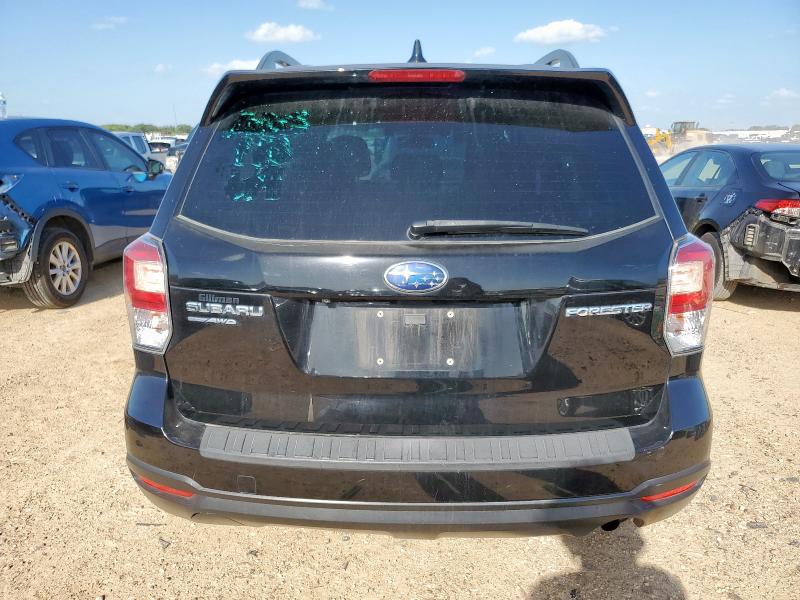  SUBARU FORESTER 2018 Черный