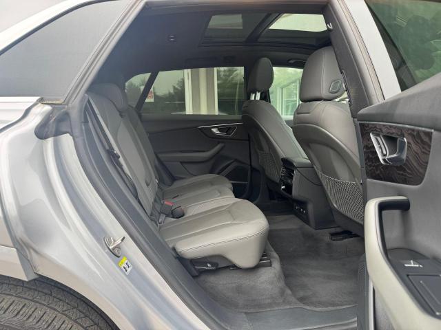  AUDI Q8 2019 Srebrny