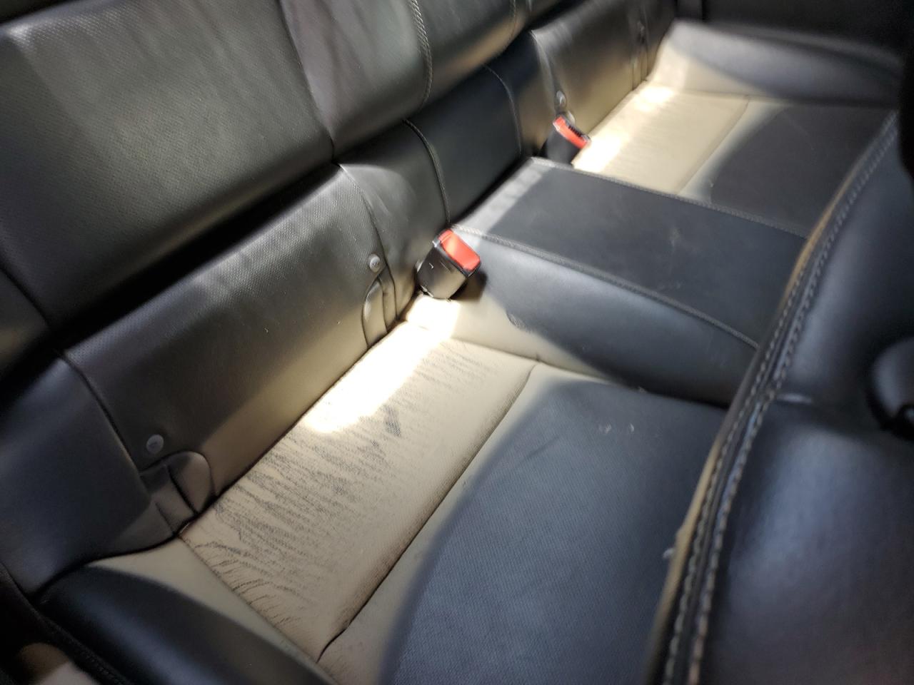 2011 Chevrolet Camaro Lt VIN: 2G1FG1ED6B9214418 Lot: 61444575