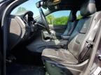 East Granby, CT에서 판매 중인 2014 Jeep Grand Cherokee Overland - Minor Dent/Scratches