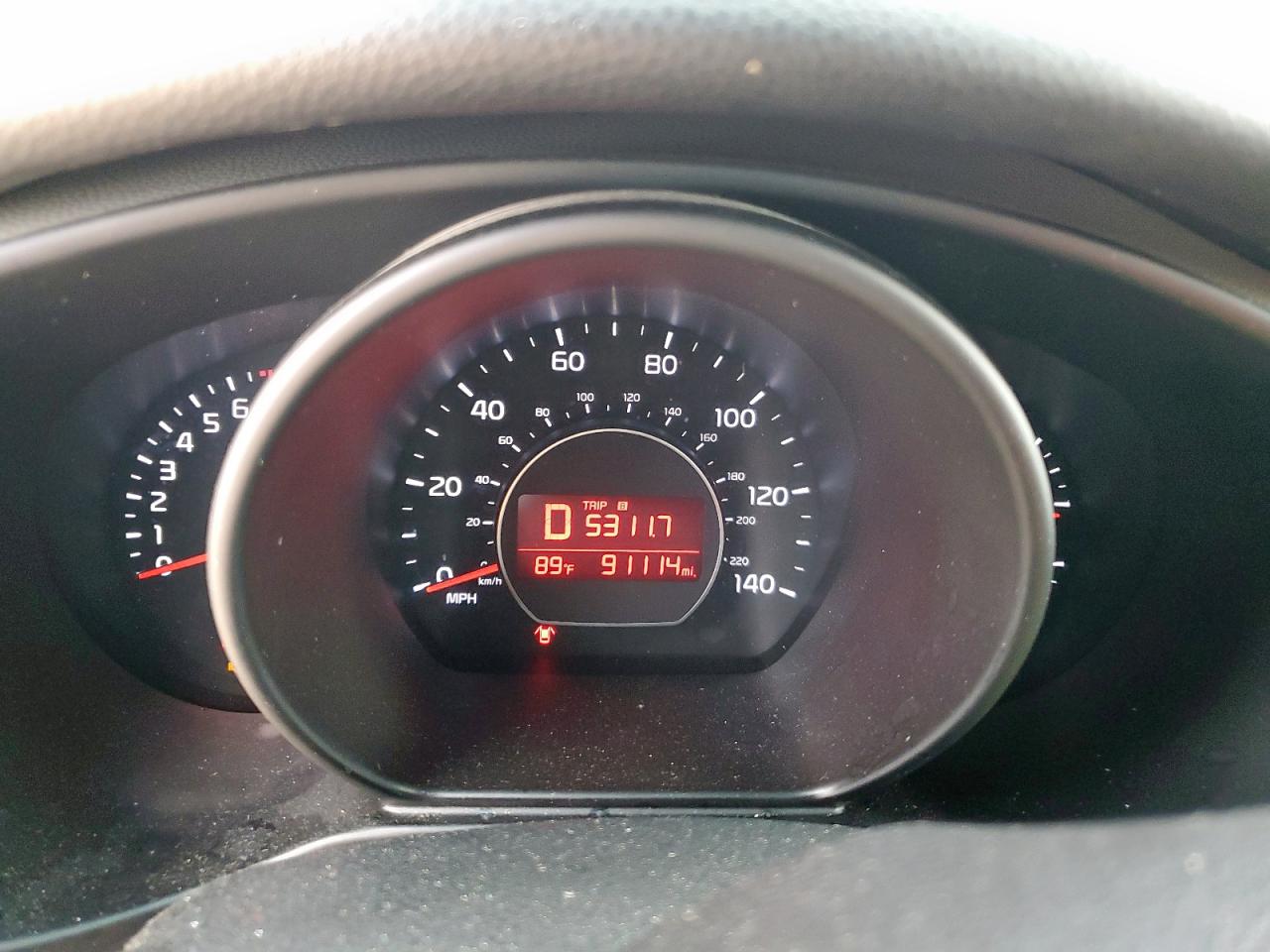 KIA SOUL 2017 VIN KNDJN2A20H7476172 photo 9