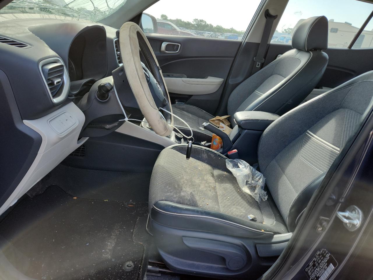 2020 Hyundai Venue Sel VIN: KMHRC8A35LU059446 Lot: 61865105
