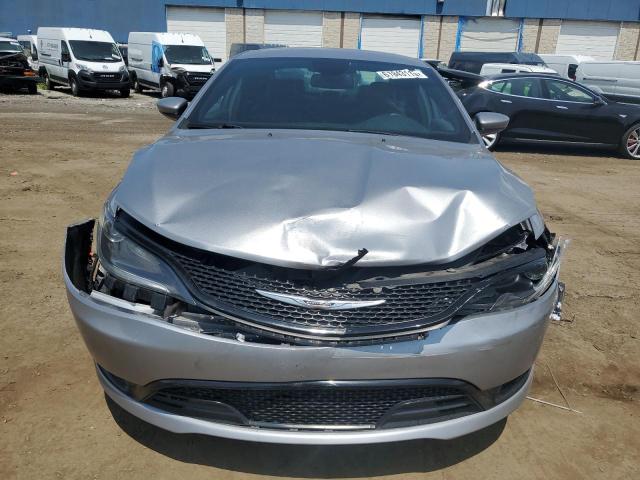Sedans CHRYSLER 200 2016 Srebrny