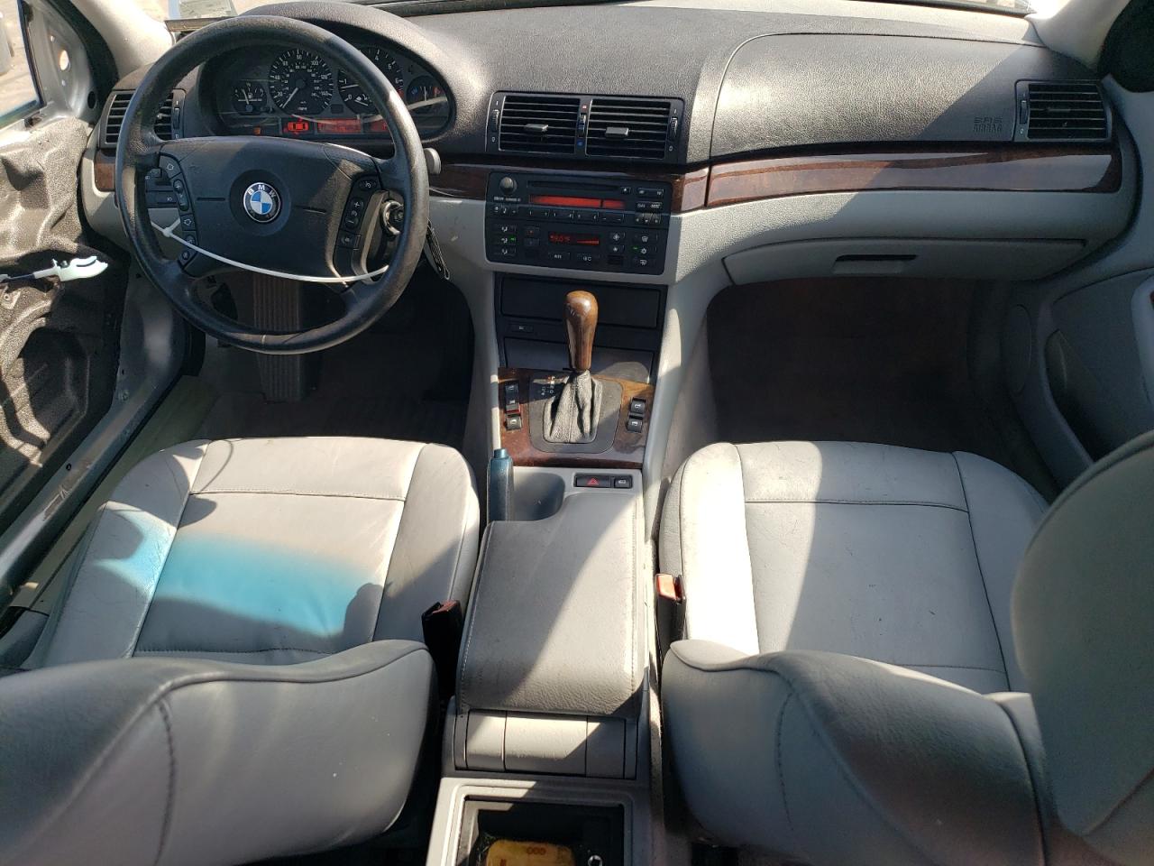 2004 BMW 325 I VIN: WBAET37424NJ47451 Lot: 62256615