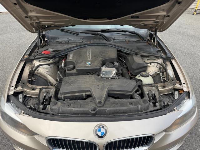 Sedans BMW 3 SERIES 2014 Złoty