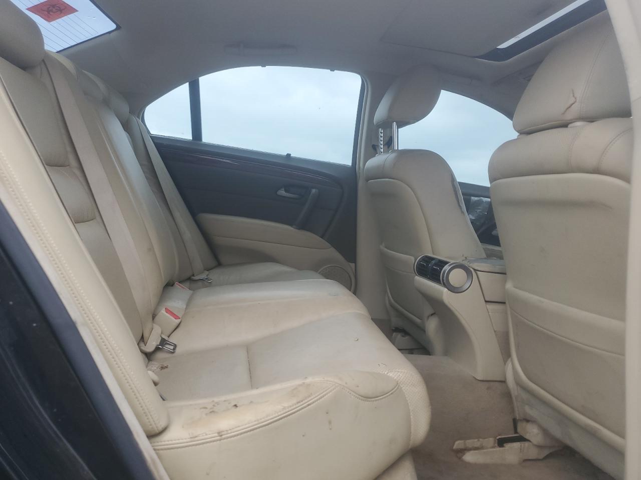 2009 Acura Rl VIN: JH4KB2F63AC002558 Lot: 60576535