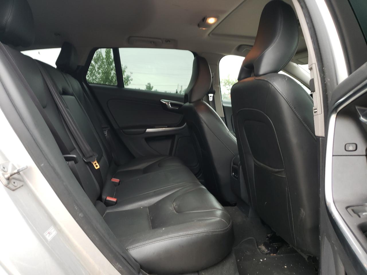 2017 Volvo V60 Cross Country Premier VIN: YV440MWK7H1028544 Lot: 60106655