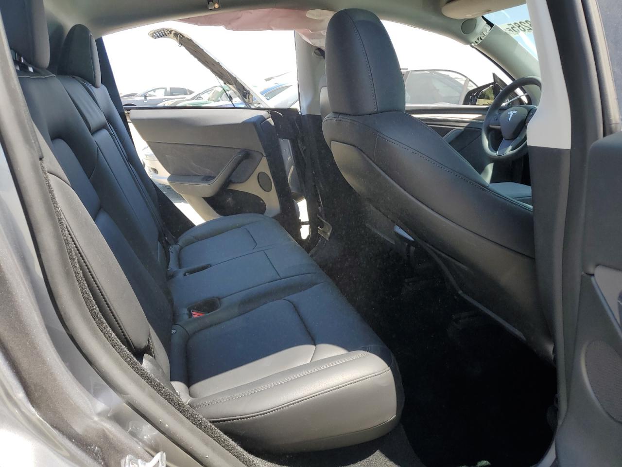 2024 Tesla Model Y VIN: 7SAYGDEF2RF152091 Lot: 62588285