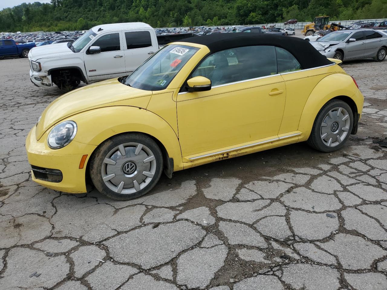 3VW5P7AT1EM804571 VOLKSWAGEN BEETLE Photo 1