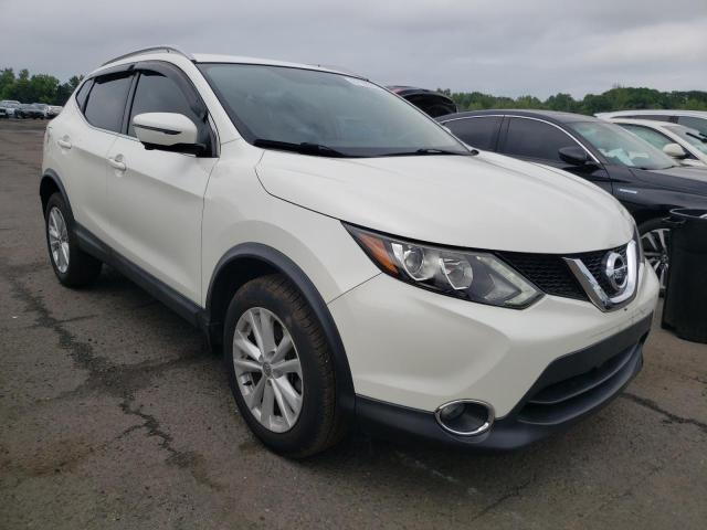  NISSAN ROGUE 2018 White