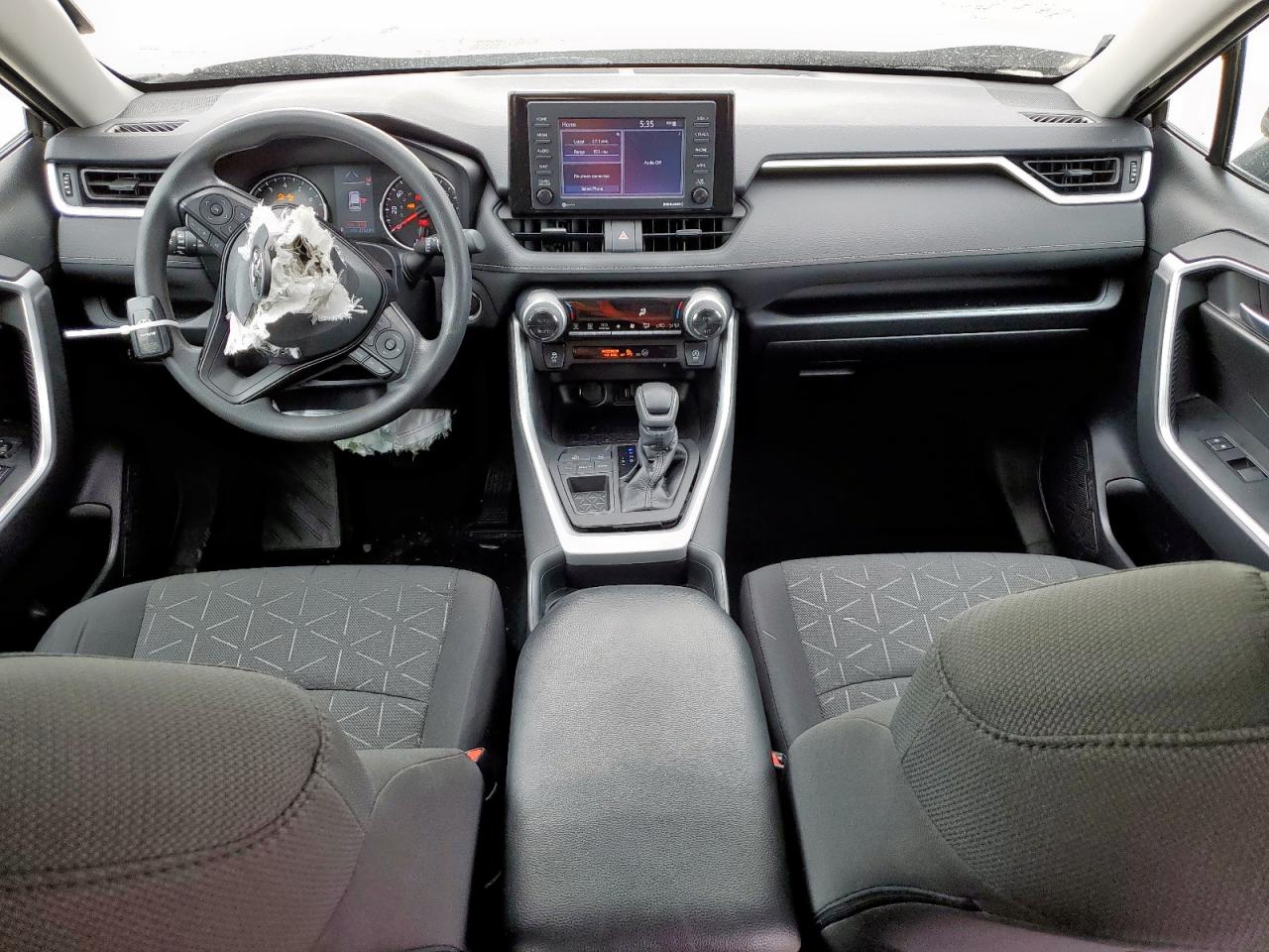 2T3W1RFV4MW110985 2021 Toyota Rav4 Xle