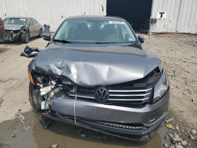  VOLKSWAGEN PASSAT 2015 Сірий