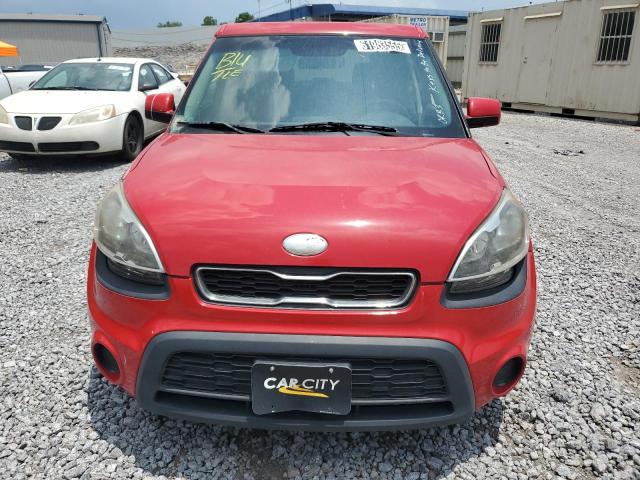 Parquets KIA SOUL 2013 Czerwony