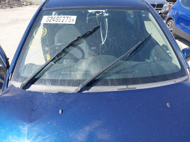 2005 TOYOTA YARIS BLUE