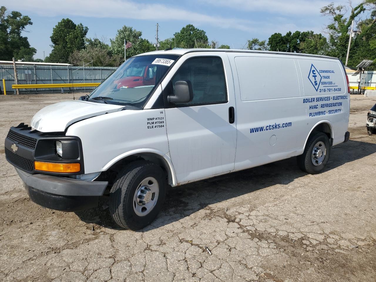 2013 Chevrolet Express G2500 en Venta en Wichita, KS - Front End