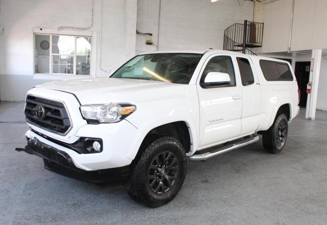  TOYOTA TACOMA 2021 Biały