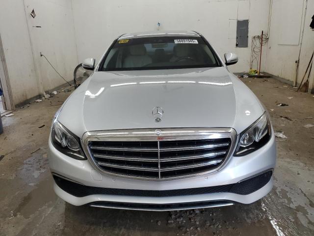  MERCEDES-BENZ E-CLASS 2017 Srebrny