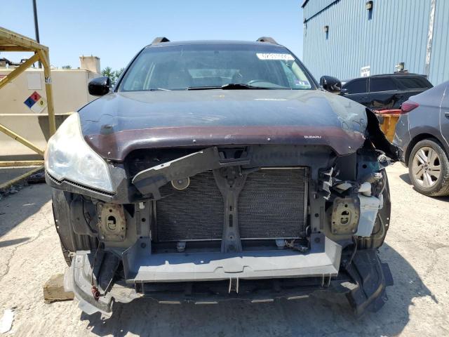  SUBARU OUTBACK 2013 Czarny