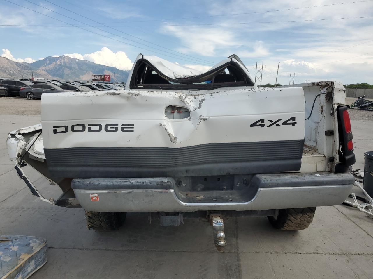 2000 Dodge Ram 2500 VIN: 3B7KF23Z5YG118470 Lot: 60055305