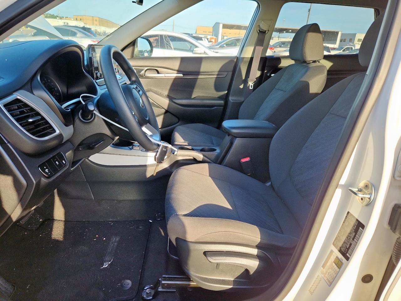 2021 Kia Seltos Lx VIN: KNDEPCAA1M7130585 Lot: 62945255