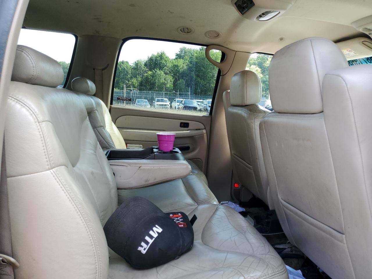 2002 GMC Yukon Xl K1500 VIN: 3GKFK16Z72G244800 Lot: 58713685