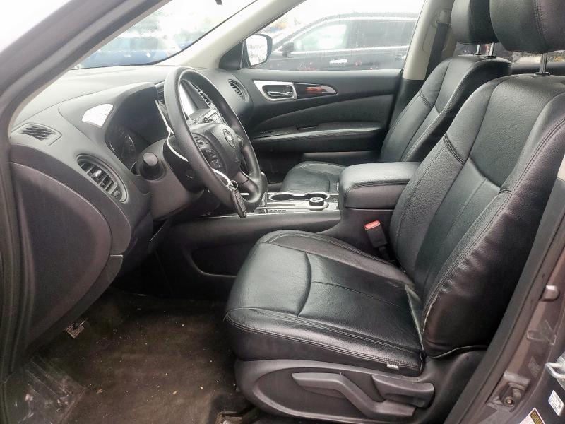 NISSAN PATHFINDER 2017 Сірий