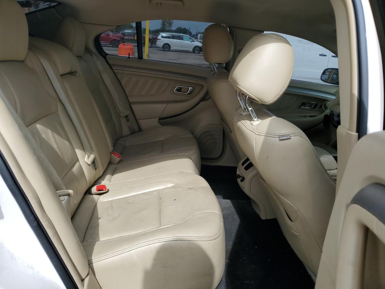 2016 Ford Taurus Sel VIN: 1FAHP2E81GG148786 Lot: 60113405