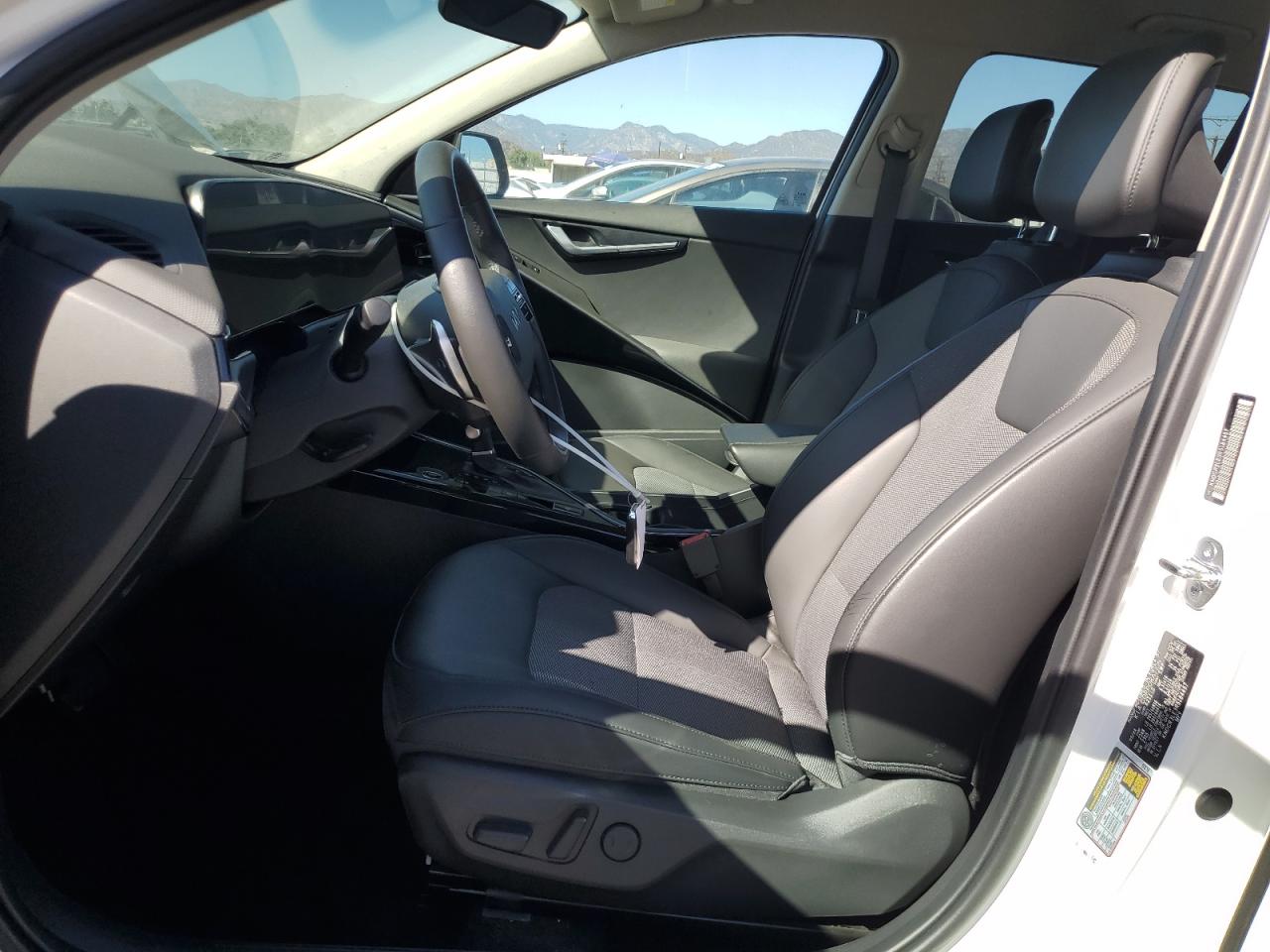 2024 Kia Niro Ex VIN: KNDCR3LE3R5184457 Lot: 61797815
