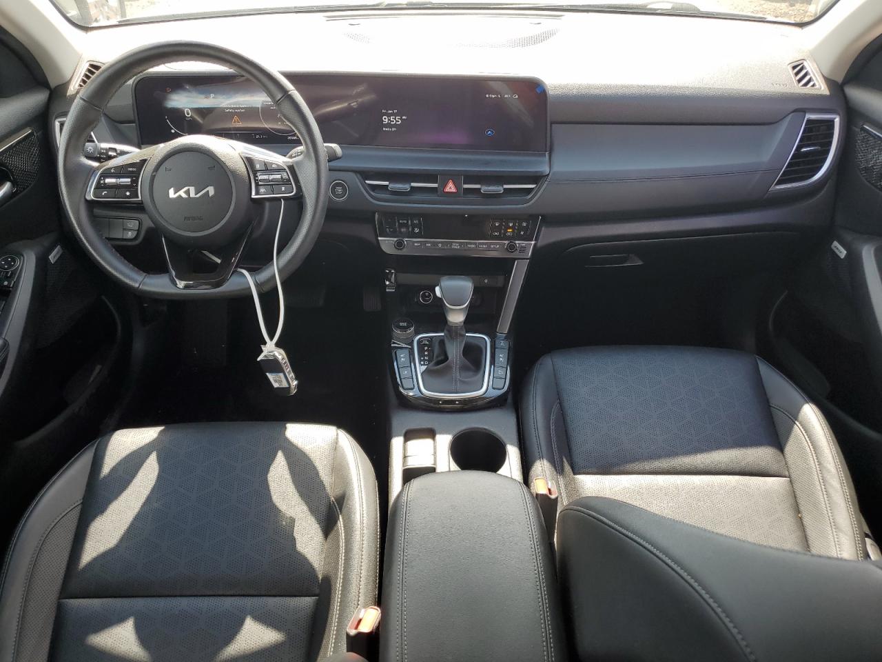 2024 Kia Seltos Sx VIN: KNDETCA77R7520565 Lot: 62611885