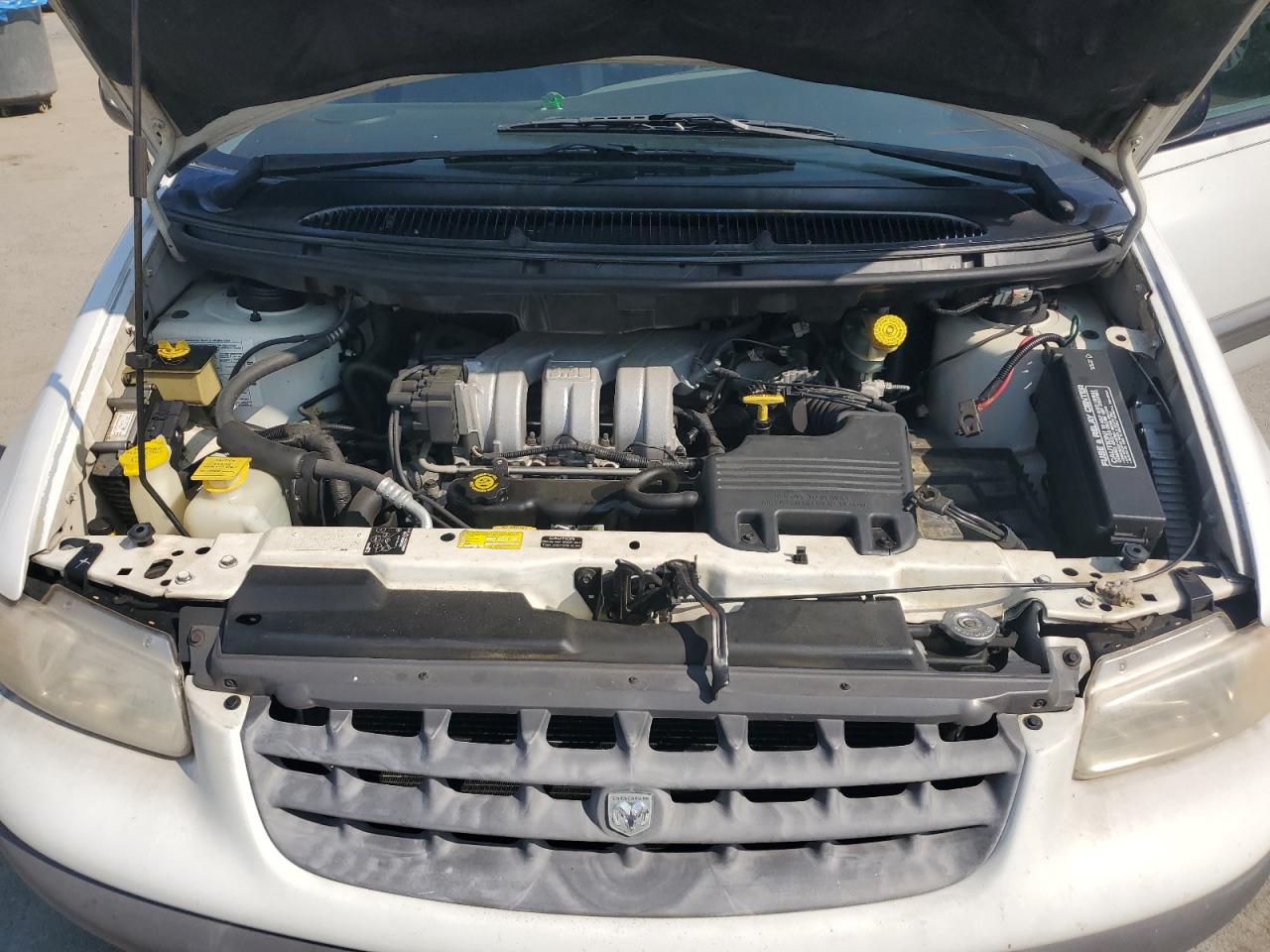 1998 Dodge Grand Caravan Se VIN: 1B4GP44GXWB544749 Lot: 60093705