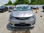 2017 Chrysler Pacifica Touring L   للبيع في Bridgeton، MO - Top/Roof