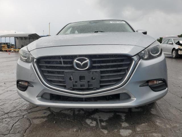  MAZDA 3 2018 Silver