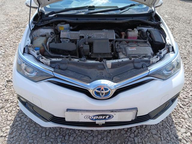 2016 TOYOTA AURIS BNES