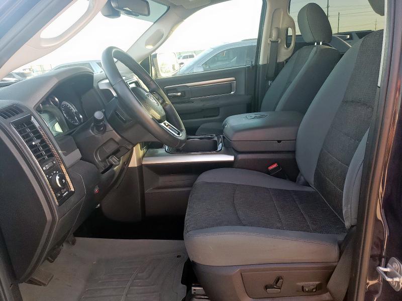  RAM 1500 2016 Granatowy