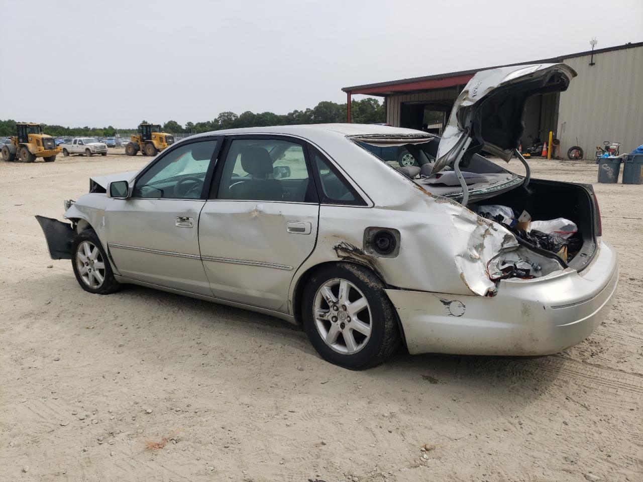 2001 Toyota Avalon Xl на продаже в Seaford, DE - All Over