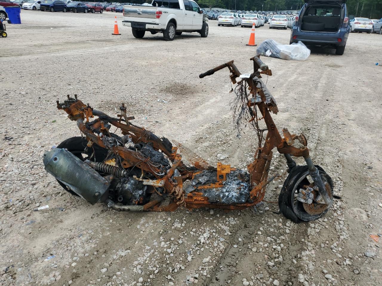 2005 Kymco Usa Inc Bet & Win 250 for Sale in Knightdale, NC - Burn