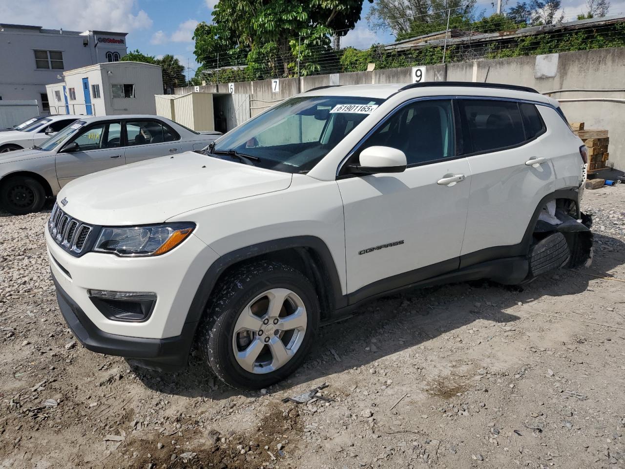 3C4NJDBB8KT735291 JEEP COMPASS Photo 1