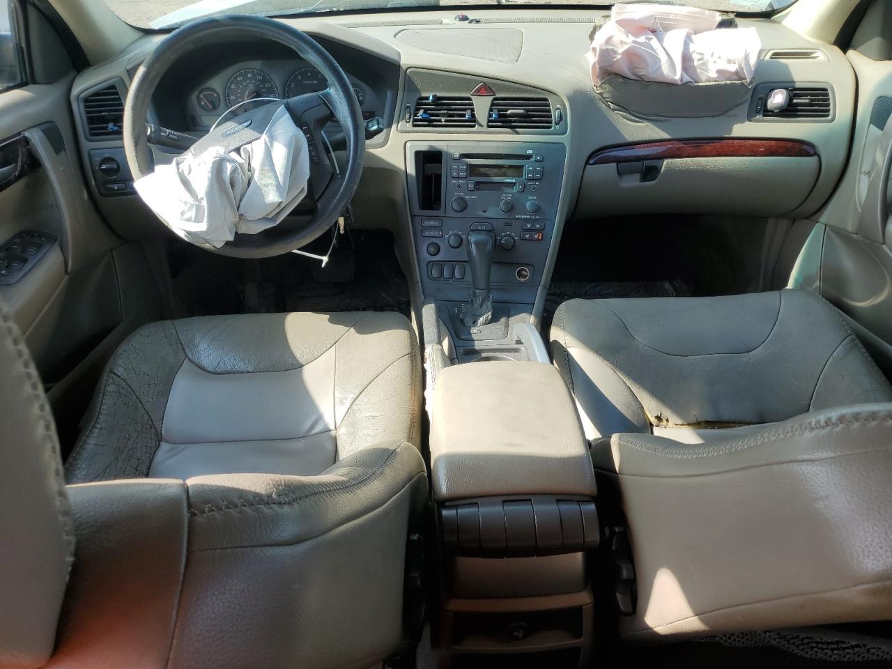 2002 Volvo V70 Xc VIN: YV1SZ58D621048659 Lot: 61043385