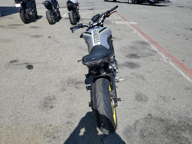  YAMAHA FZ-07/09 2016 Сірий