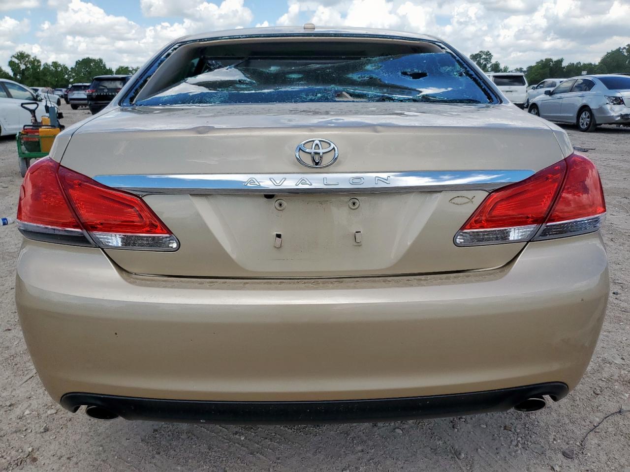 2011 Toyota Avalon Base VIN: 4T1BK3DB1BU374561 Lot: 62483005