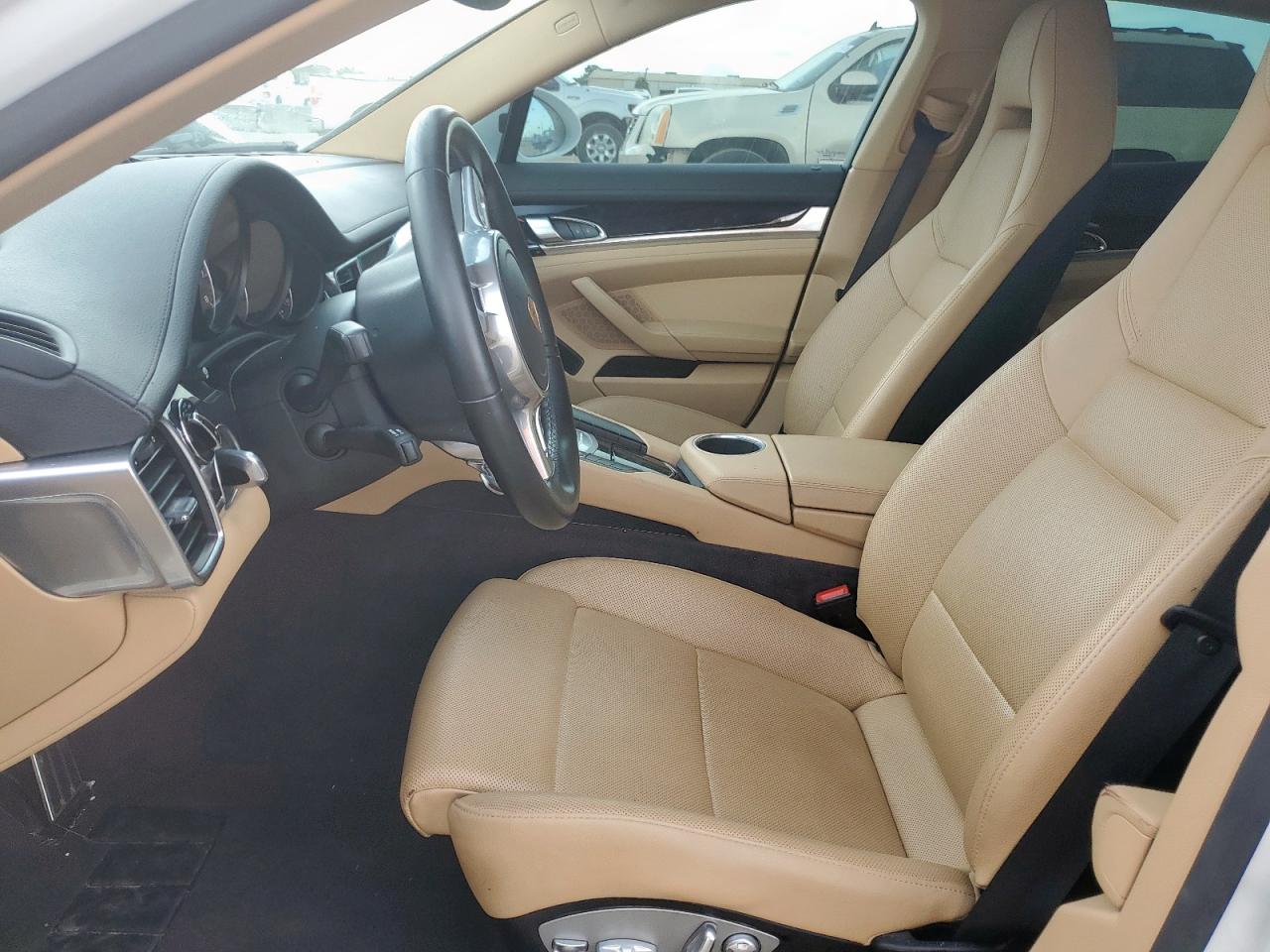 2016 Porsche Panamera 2 VIN: WP0AA2A77GL005343 Lot: 62832705