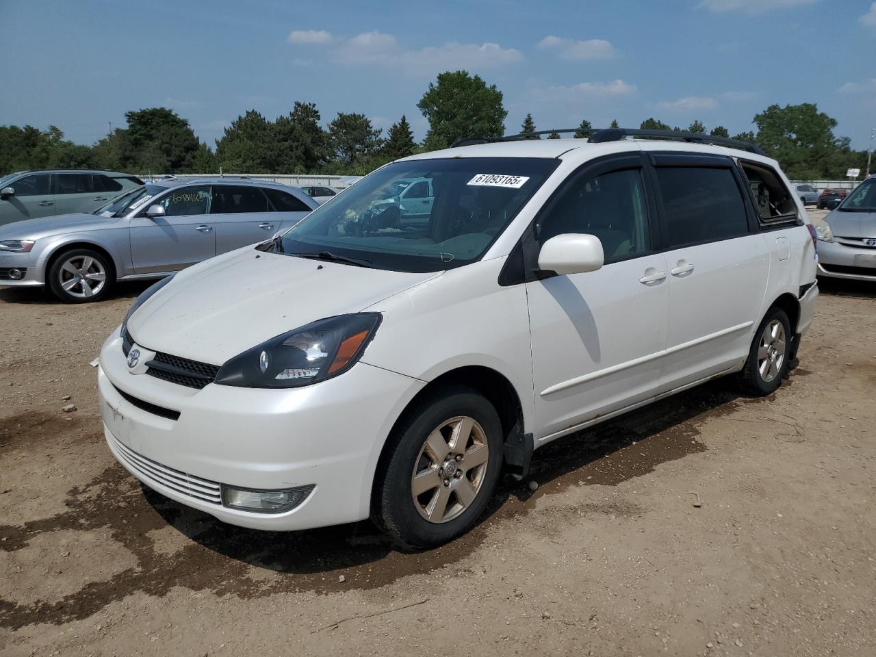 2004 Toyota Sienna Xle en Venta en Elgin, IL - Vandalism