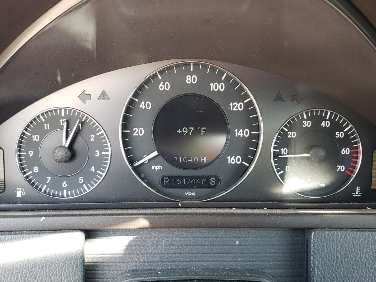 2003 Mercedes-Benz Clk 500 VIN: WDBTJ75JX3F024570 Lot: 63011495
