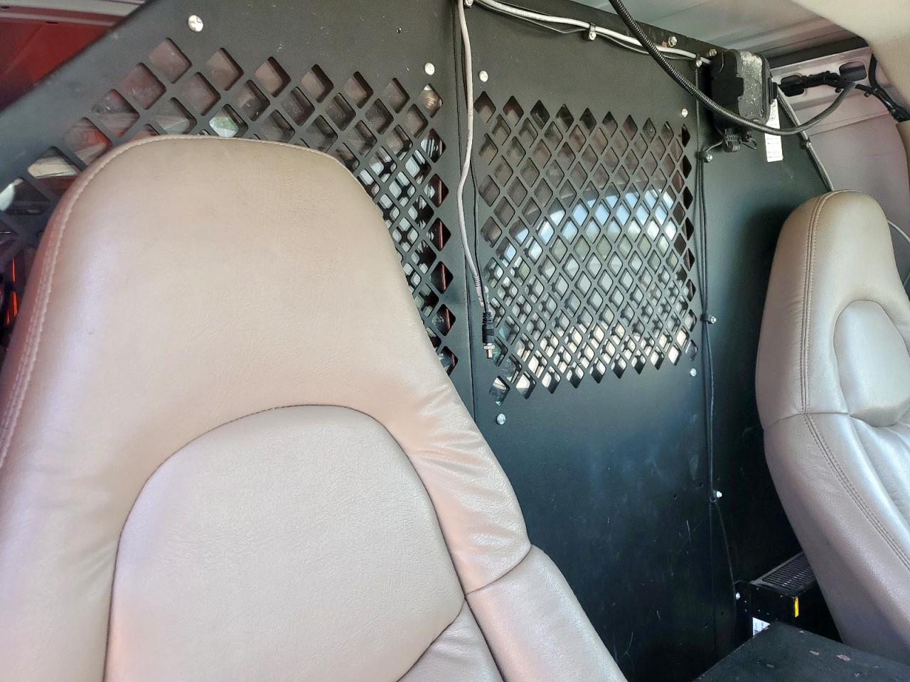 2006 Chevrolet Express G2500 VIN: 1GCGG25V861177845 Lot: 62940025