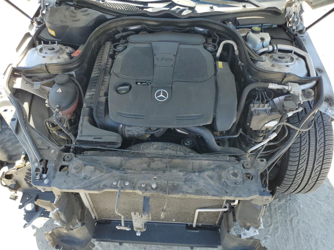 MERCEDES-BENZ E-CLASS 2016 VIN WDDHF5KB9GB226894 zdjęcie 11