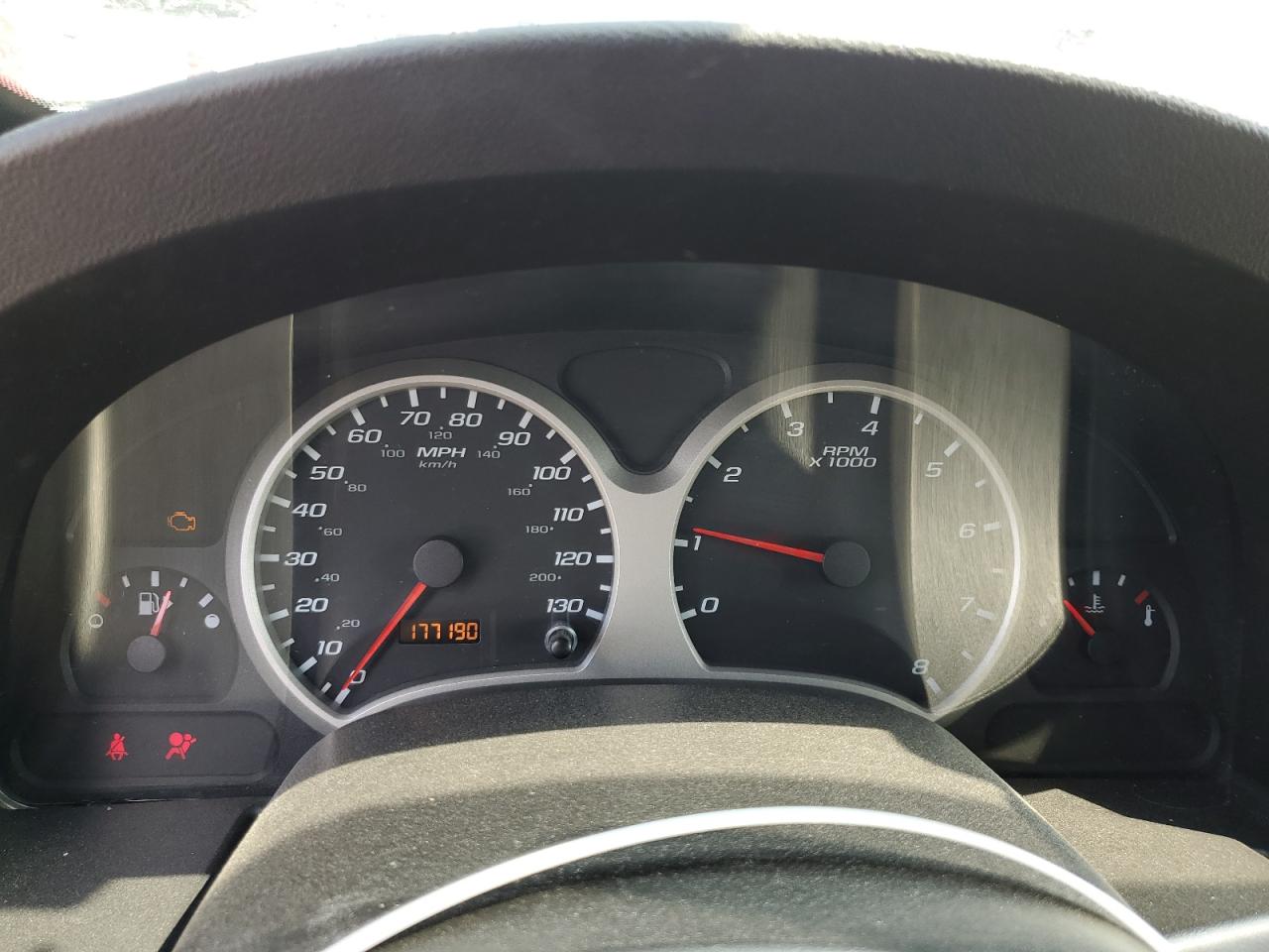 2005 Chevrolet Equinox Ls VIN: 2CNDL13F256054988 Lot: 62294595