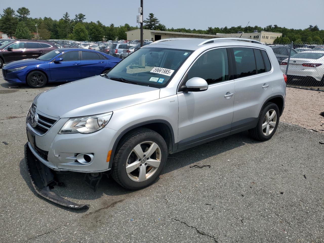 Exeter, RI에서 판매 중인 2010 Volkswagen Tiguan Se - Front End
