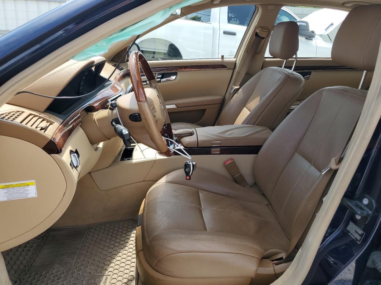 2008 Mercedes-Benz S 550 4Matic VIN: WDDNG86X28A235256 Lot: 61346745