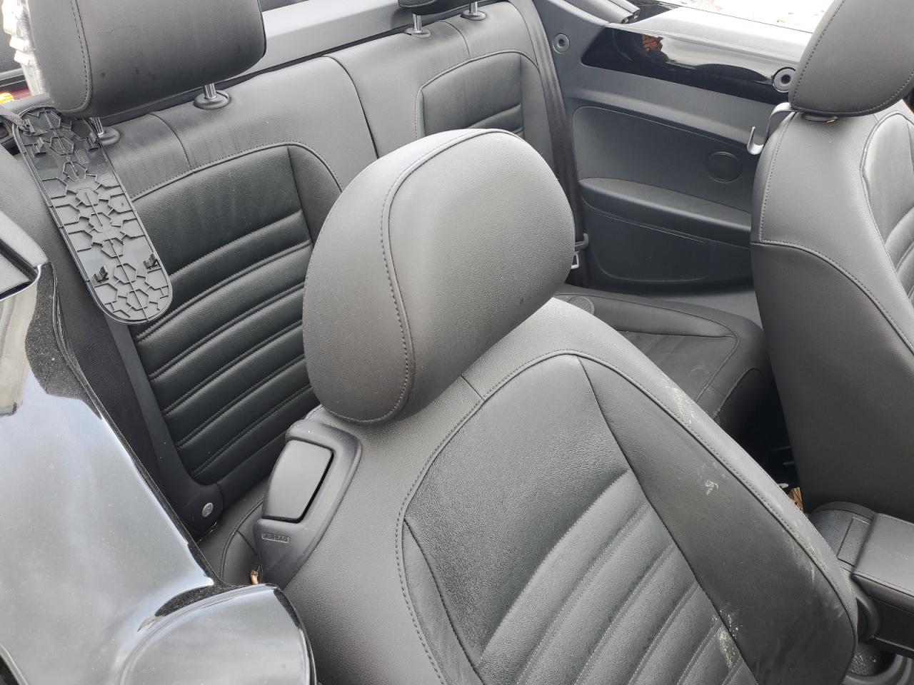 2014 Volkswagen Beetle Turbo VIN: 3VW7S7AT4EM804376 Lot: 59673385
